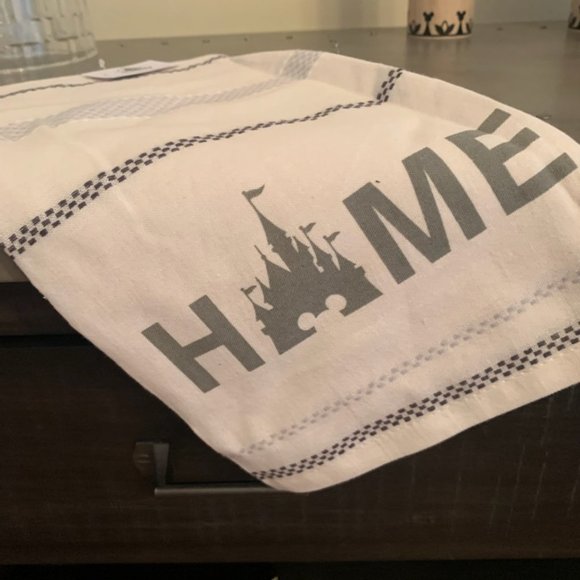 Disney Parks Homestead Collection Kitchen Towel - Picture 1 of 3